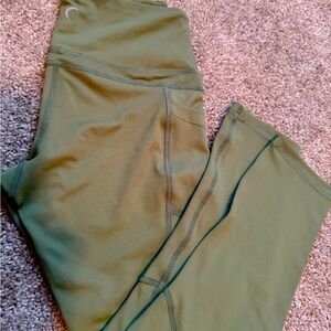 ZYIA Olive Green Size Small LNT Pocket Capris